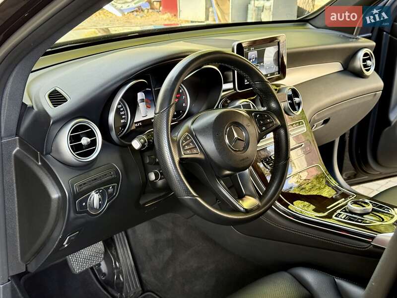Внедорожник / Кроссовер Mercedes-Benz GLC-Class 2017 в Днепре фото 17 Внедорожник / Кроссовер Mercedes-Benz GLC-Class 2017 в Днепре
