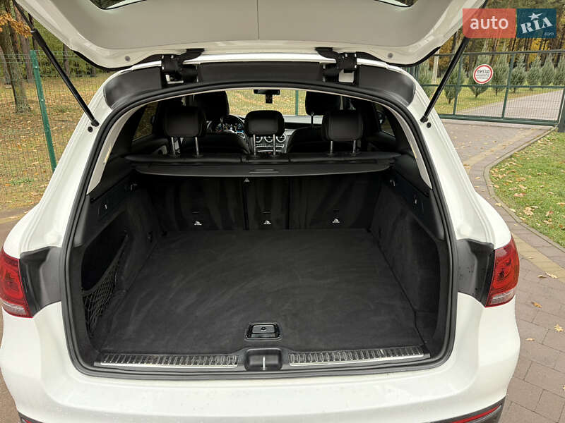 Внедорожник / Кроссовер Mercedes-Benz GLC-Class 2021 в Львове