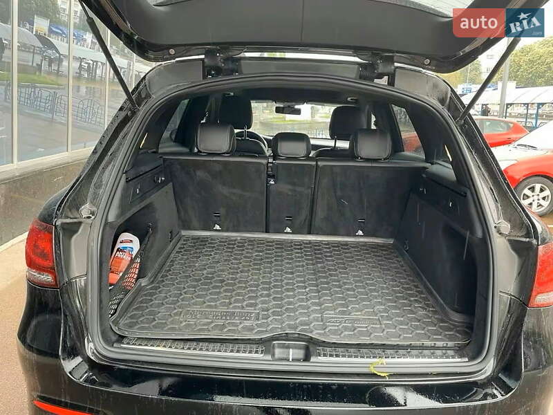 Внедорожник / Кроссовер Mercedes-Benz GLC-Class 2019 в Киеве