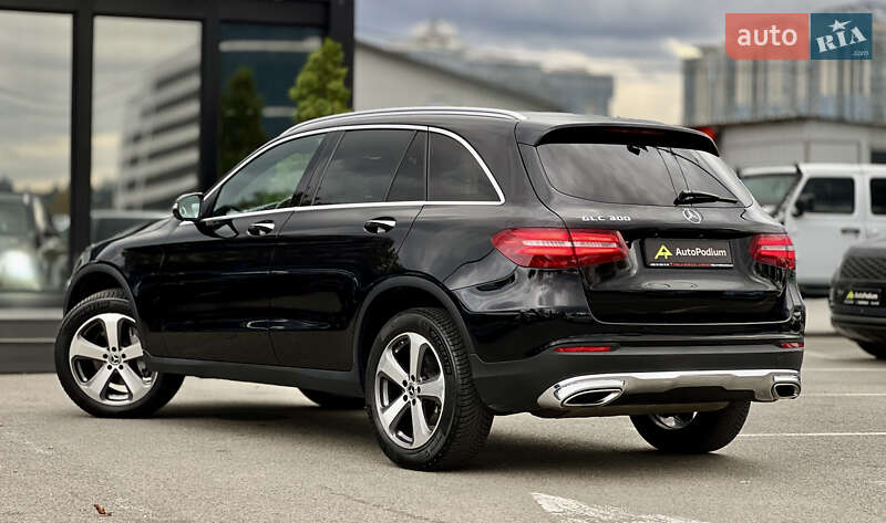 Позашляховик / Кросовер Mercedes-Benz GLC-Class 2018 в Києві
