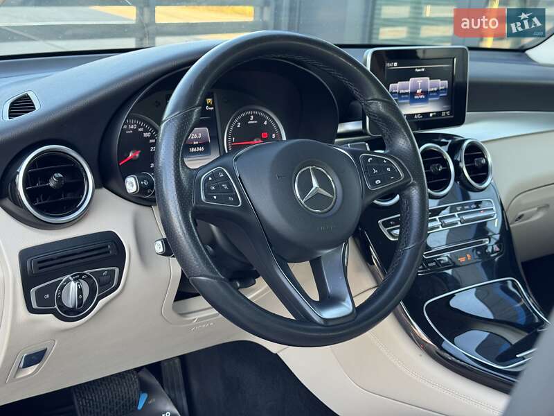 Позашляховик / Кросовер Mercedes-Benz GLC-Class 2016 в Рівному