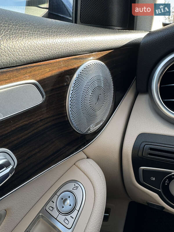 Позашляховик / Кросовер Mercedes-Benz GLC-Class 2016 в Києві фото 11 Позашляховик / Кросовер Mercedes-Benz GLC-Class 2016 в Києві