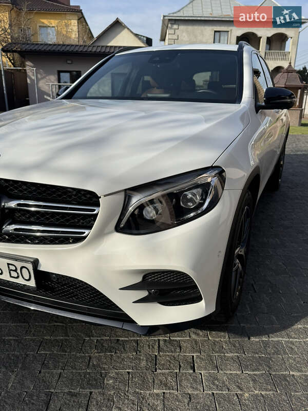 Позашляховик / Кросовер Mercedes-Benz GLC-Class 2018 в Чернівцях фото 2 Позашляховик / Кросовер Mercedes-Benz GLC-Class 2018 в Чернівцях