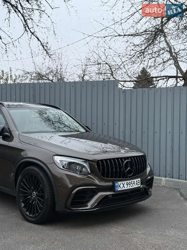 Внедорожник / Кроссовер Mercedes-Benz GLC-Class 2017 в Харькове фото 3 Внедорожник / Кроссовер Mercedes-Benz GLC-Class 2017 в Харькове