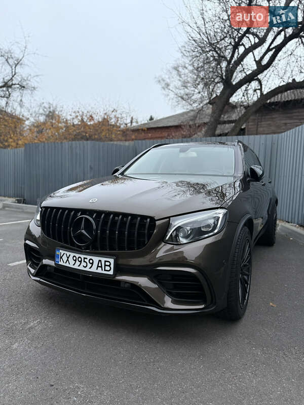 Внедорожник / Кроссовер Mercedes-Benz GLC-Class 2017 в Харькове фото 5 Внедорожник / Кроссовер Mercedes-Benz GLC-Class 2017 в Харькове