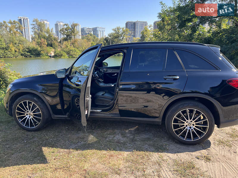Позашляховик / Кросовер Mercedes-Benz GLC-Class 2020 в Києві фото 3 Позашляховик / Кросовер Mercedes-Benz GLC-Class 2020 в Києві