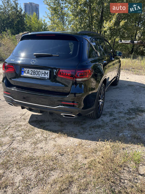 Позашляховик / Кросовер Mercedes-Benz GLC-Class 2020 в Києві фото 5 Позашляховик / Кросовер Mercedes-Benz GLC-Class 2020 в Києві