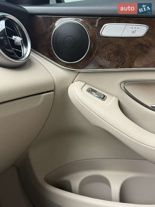 Внедорожник / Кроссовер Mercedes-Benz GLC-Class 2018 в Днепре