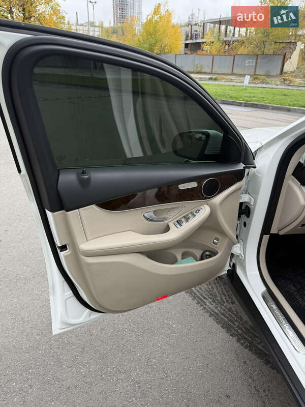 Внедорожник / Кроссовер Mercedes-Benz GLC-Class 2018 в Днепре