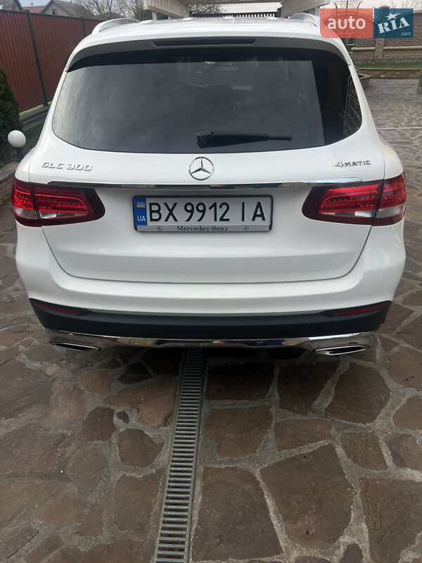 Позашляховик / Кросовер Mercedes-Benz GLC-Class 2018 в Хмельницькому