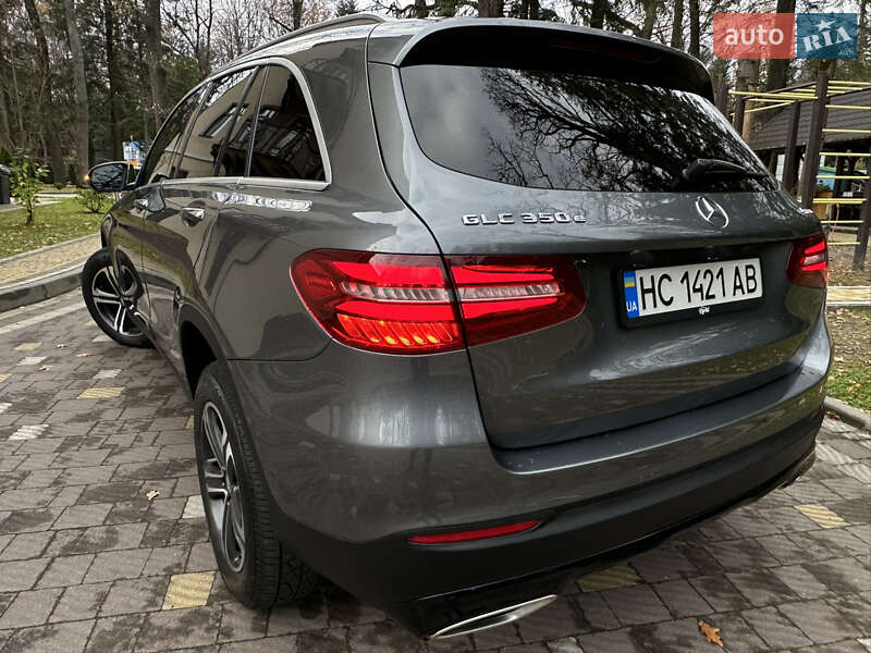 Внедорожник / Кроссовер Mercedes-Benz GLC-Class 2018 в Дрогобыче фото 38 Внедорожник / Кроссовер Mercedes-Benz GLC-Class 2018 в Дрогобыче