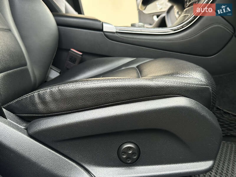 Внедорожник / Кроссовер Mercedes-Benz GLC-Class 2018 в Дрогобыче фото 103 Внедорожник / Кроссовер Mercedes-Benz GLC-Class 2018 в Дрогобыче