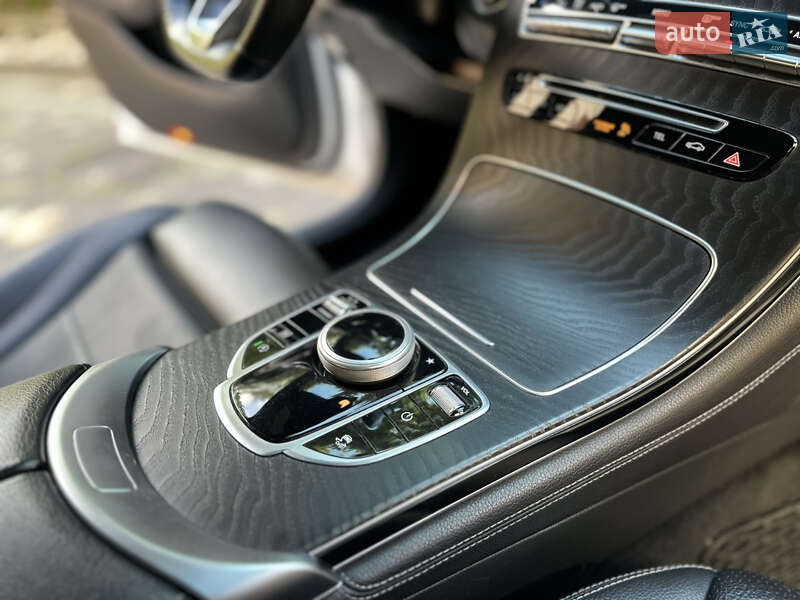 Позашляховик / Кросовер Mercedes-Benz GLC-Class 2018 в Дрогобичі фото 95 Позашляховик / Кросовер Mercedes-Benz GLC-Class 2018 в Дрогобичі