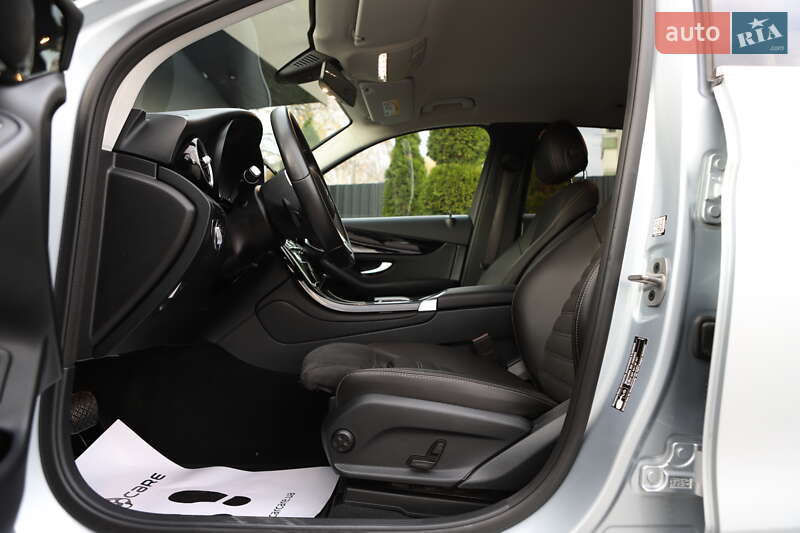 Внедорожник / Кроссовер Mercedes-Benz GLC-Class 2022 в Дрогобыче