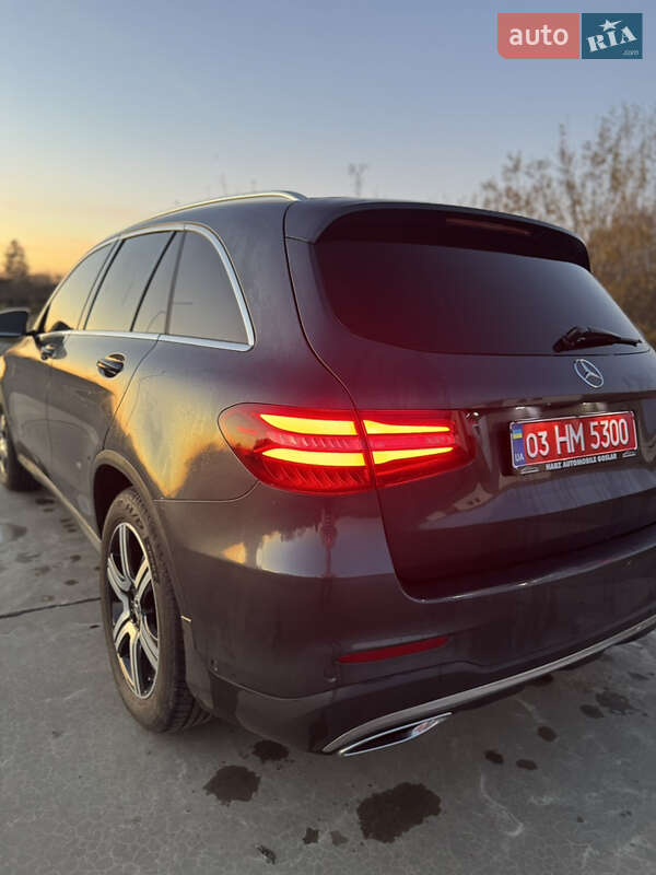 Позашляховик / Кросовер Mercedes-Benz GLC-Class 2016 в Луцьку