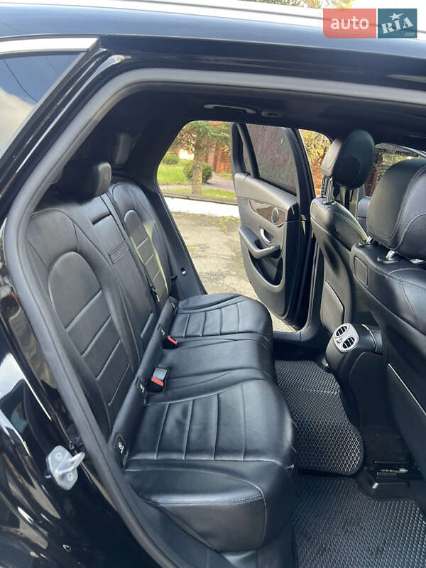 Внедорожник / Кроссовер Mercedes-Benz GLC-Class 2017 в Львове