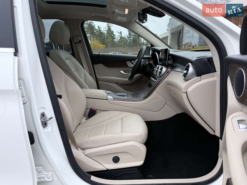 Внедорожник / Кроссовер Mercedes-Benz GLC-Class 2021 в Киеве