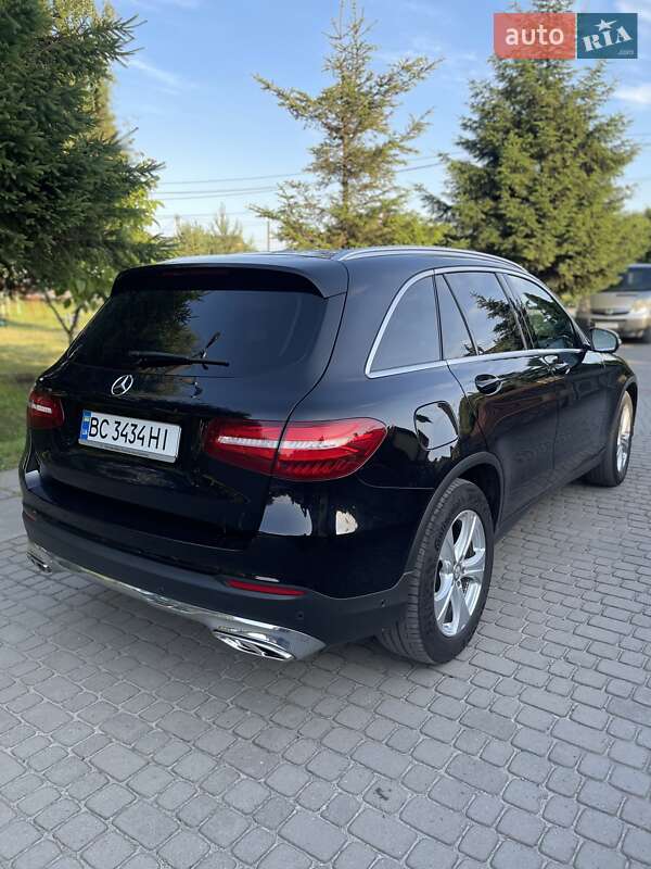 Позашляховик / Кросовер Mercedes-Benz GLC-Class 2016 в Львові