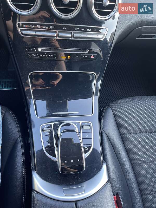 Позашляховик / Кросовер Mercedes-Benz GLC-Class 2016 в Львові