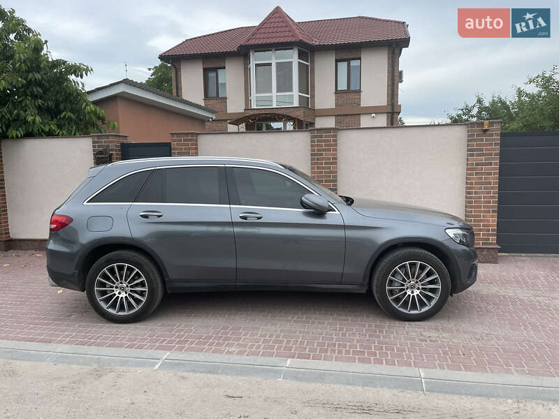 Позашляховик / Кросовер Mercedes-Benz GLC-Class 2018 в Кропивницькому фото 7 Позашляховик / Кросовер Mercedes-Benz GLC-Class 2018 в Кропивницькому