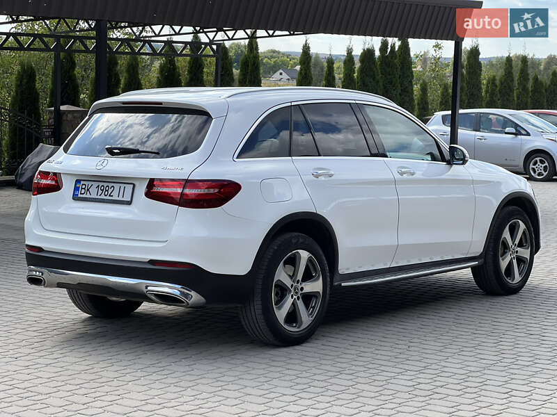 Позашляховик / Кросовер Mercedes-Benz GLC-Class 2019 в Рівному
