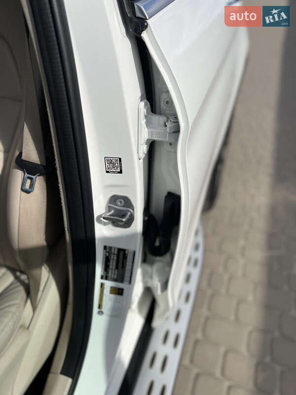 Позашляховик / Кросовер Mercedes-Benz GLC-Class 2019 в Рівному