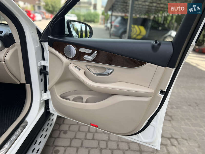 Позашляховик / Кросовер Mercedes-Benz GLC-Class 2019 в Рівному