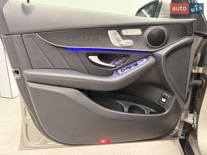 Внедорожник / Кроссовер Mercedes-Benz GLC-Class 2020 в Киеве