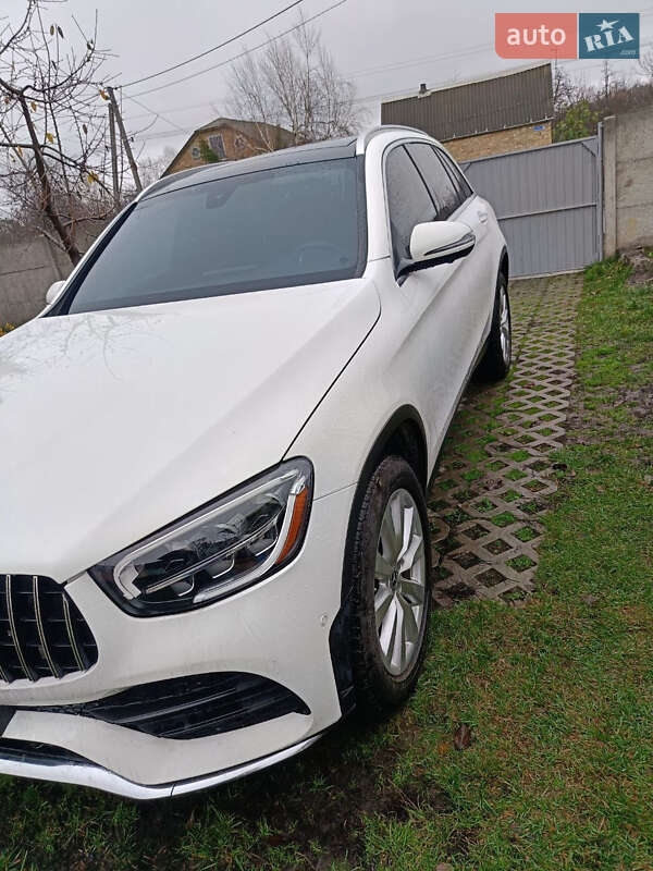 Позашляховик / Кросовер Mercedes-Benz GLC-Class 2020 в Києві