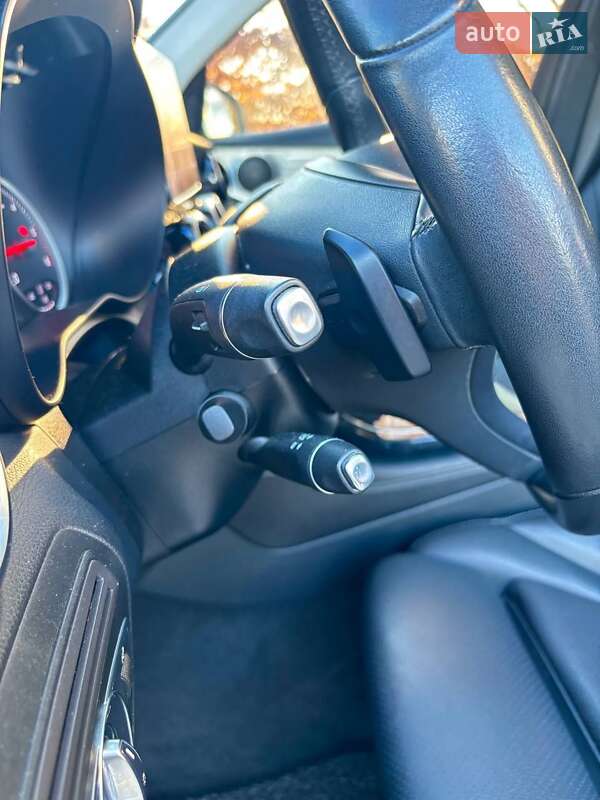 Внедорожник / Кроссовер Mercedes-Benz GLC-Class 2017 в Киеве