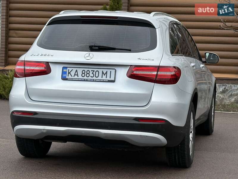 Позашляховик / Кросовер Mercedes-Benz GLC-Class 2016 в Києві