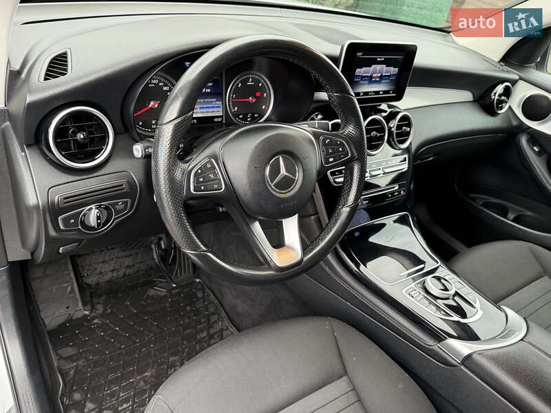 Позашляховик / Кросовер Mercedes-Benz GLC-Class 2016 в Києві
