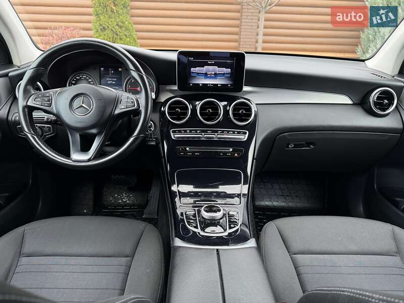 Позашляховик / Кросовер Mercedes-Benz GLC-Class 2016 в Києві