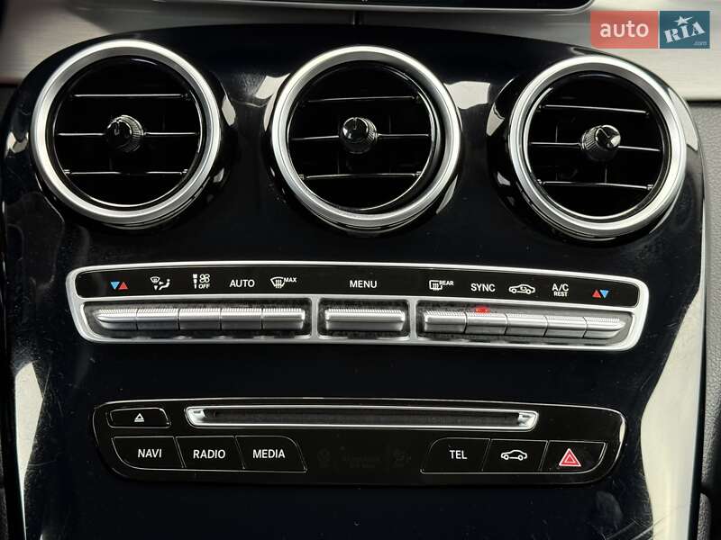 Позашляховик / Кросовер Mercedes-Benz GLC-Class 2016 в Києві