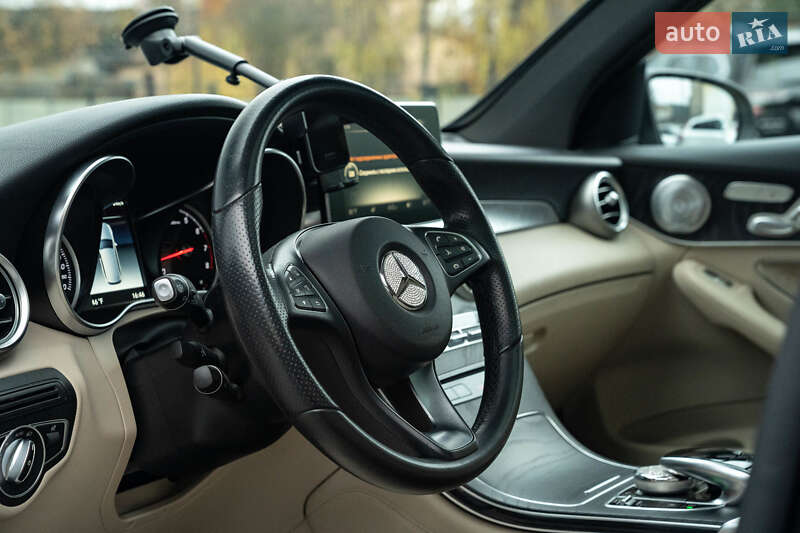 Позашляховик / Кросовер Mercedes-Benz GLC-Class 2018 в Чернівцях фото 21 Позашляховик / Кросовер Mercedes-Benz GLC-Class 2018 в Чернівцях