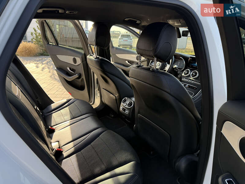 Позашляховик / Кросовер Mercedes-Benz GLC-Class 2019 в Луцьку фото 21 Позашляховик / Кросовер Mercedes-Benz GLC-Class 2019 в Луцьку