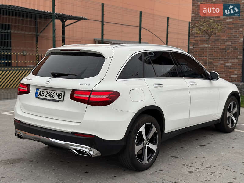 Внедорожник / Кроссовер Mercedes-Benz GLC-Class 2017 в Киеве