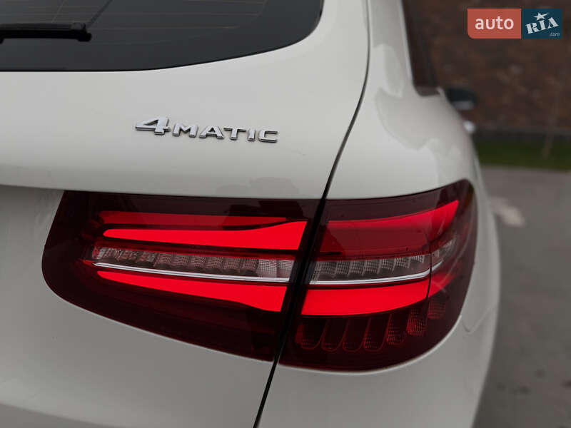 Внедорожник / Кроссовер Mercedes-Benz GLC-Class 2017 в Киеве