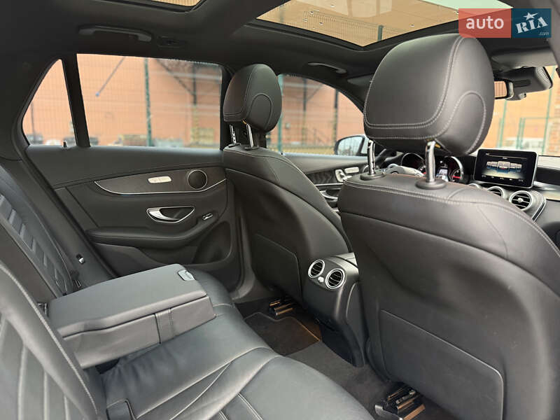 Внедорожник / Кроссовер Mercedes-Benz GLC-Class 2017 в Киеве