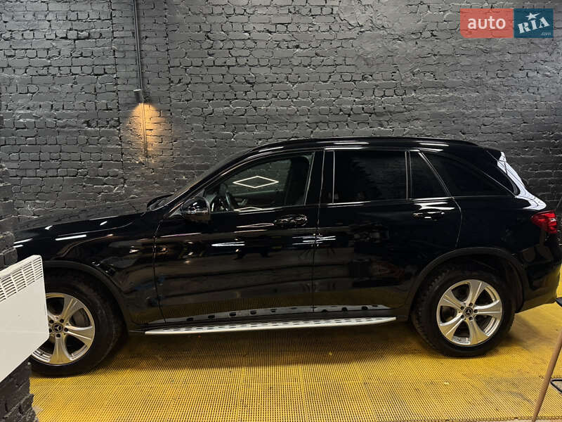 Позашляховик / Кросовер Mercedes-Benz GLC-Class 2018 в Вараші фото 43 Позашляховик / Кросовер Mercedes-Benz GLC-Class 2018 в Вараші