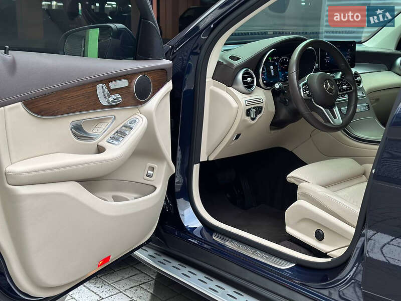 Позашляховик / Кросовер Mercedes-Benz GLC-Class 2021 в Києві