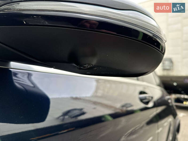 Позашляховик / Кросовер Mercedes-Benz GLC-Class 2021 в Києві