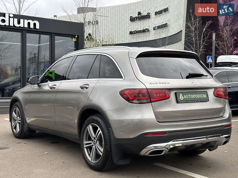 Внедорожник / Кроссовер Mercedes-Benz GLC-Class 2019 в Киеве