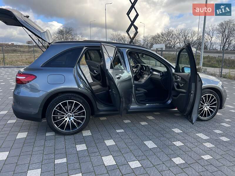 Позашляховик / Кросовер Mercedes-Benz GLC-Class 2017 в Тернополі