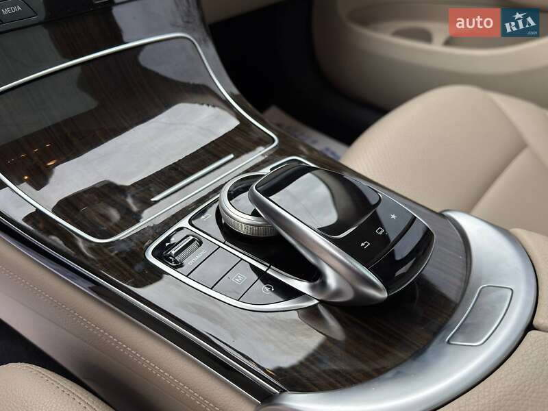 Позашляховик / Кросовер Mercedes-Benz GLC-Class 2015 в Львові