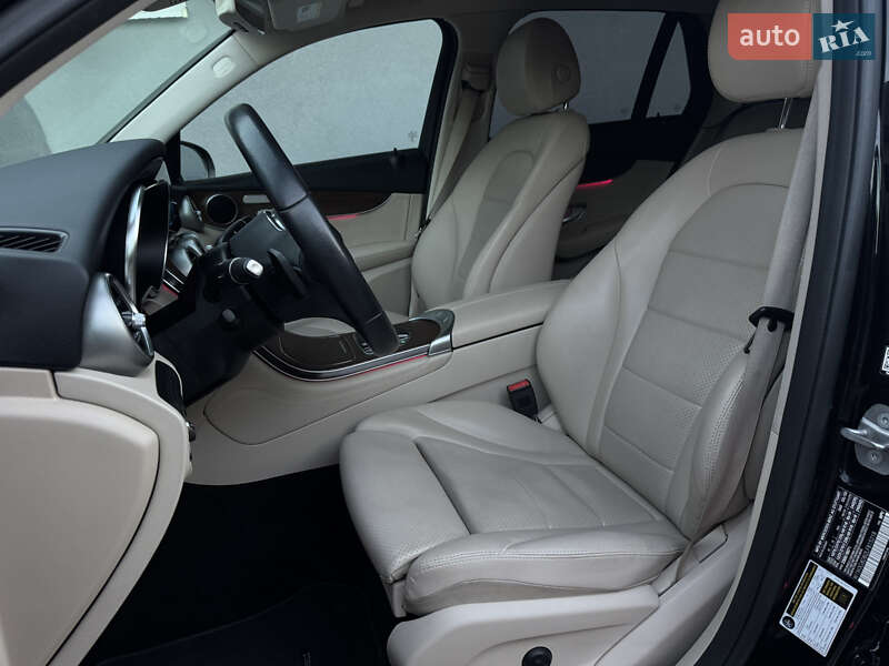 Позашляховик / Кросовер Mercedes-Benz GLC-Class 2020 в Луцьку