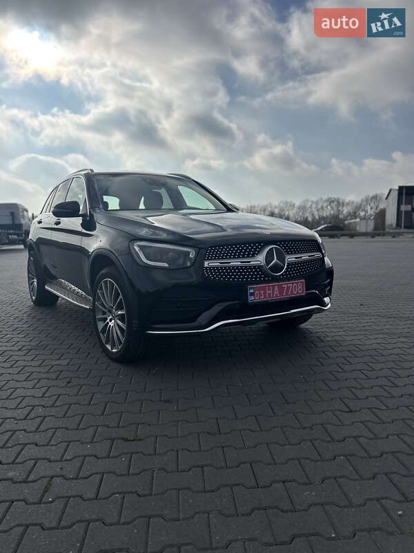 Позашляховик / Кросовер Mercedes-Benz GLC-Class 2021 в Чернівцях