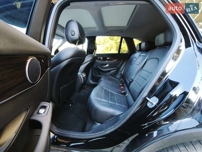 Позашляховик / Кросовер Mercedes-Benz GLC-Class 2016 в Львові