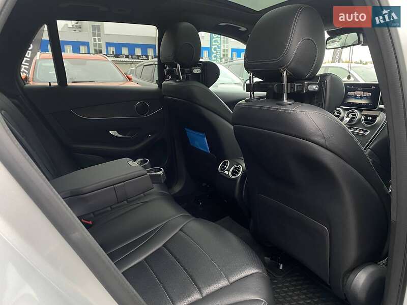 Внедорожник / Кроссовер Mercedes-Benz GLC-Class 2018 в Киеве