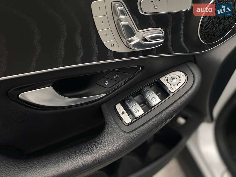 Внедорожник / Кроссовер Mercedes-Benz GLC-Class 2018 в Киеве